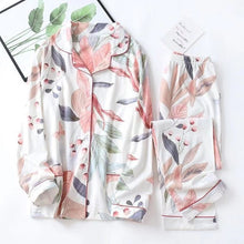 Load image into Gallery viewer, Spring Leaves Printed Cotton Pajamas
