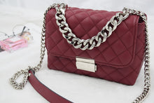 Load image into Gallery viewer, Diamond Lattice Luxury Chain Shoulder Bag
