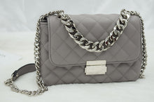 Load image into Gallery viewer, Diamond Lattice Luxury Chain Shoulder Bag
