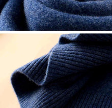 Load image into Gallery viewer, 100% Merino Wool Turtleneck
