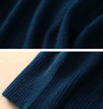 Load image into Gallery viewer, 100% Merino Wool Turtleneck
