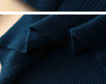 Load image into Gallery viewer, 100% Merino Wool Turtleneck
